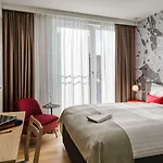 Intercityhotel ホテル ヴィースバーデン