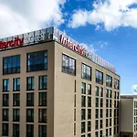ホテル Intercityhotel 4*