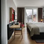 Intercityhotel Hotel 4*