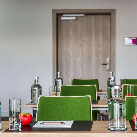 Hotel Intercityhotel 4*
