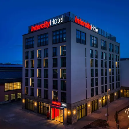 Intercityhotel 호텔