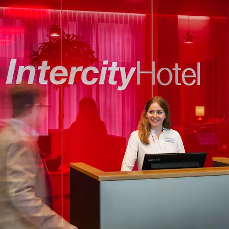 Intercityhotel 호텔 4*
