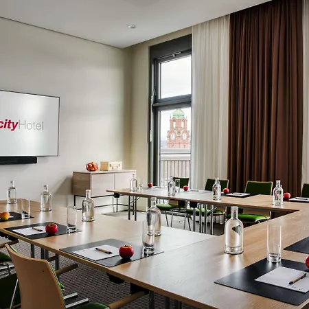 Intercityhotel 호텔 4*