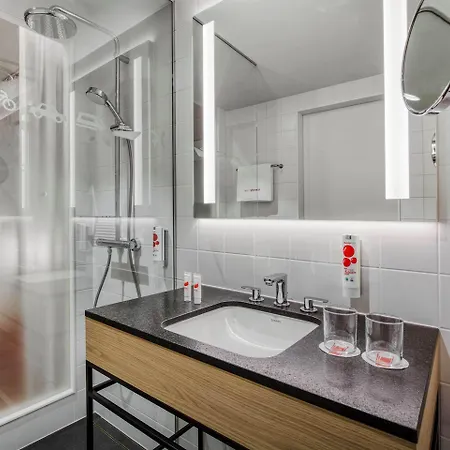 Intercityhotel Hotel 4*