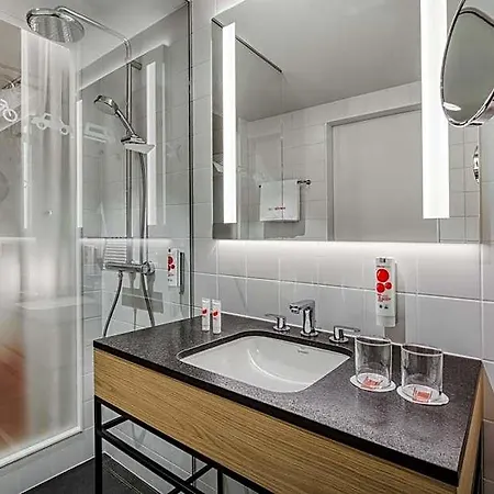 Intercityhotel Hotel 4*
