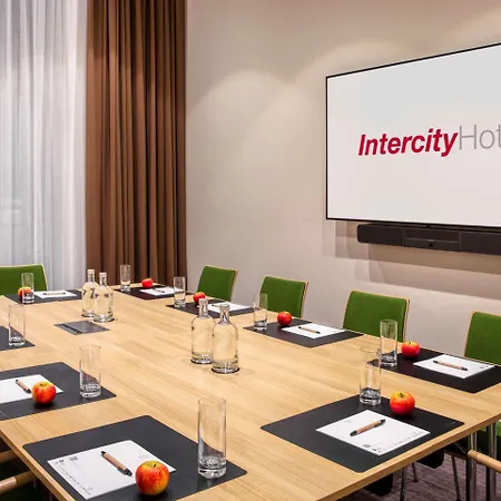 호텔 Intercityhotel 4*