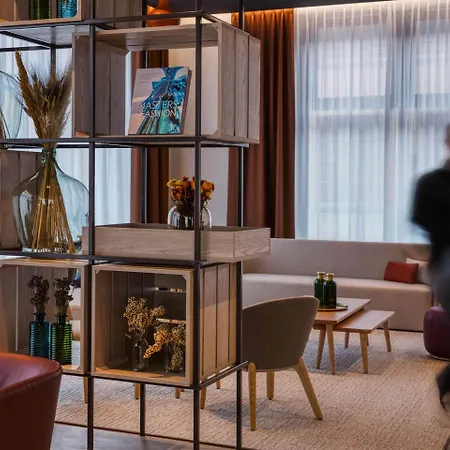 호텔 Intercityhotel